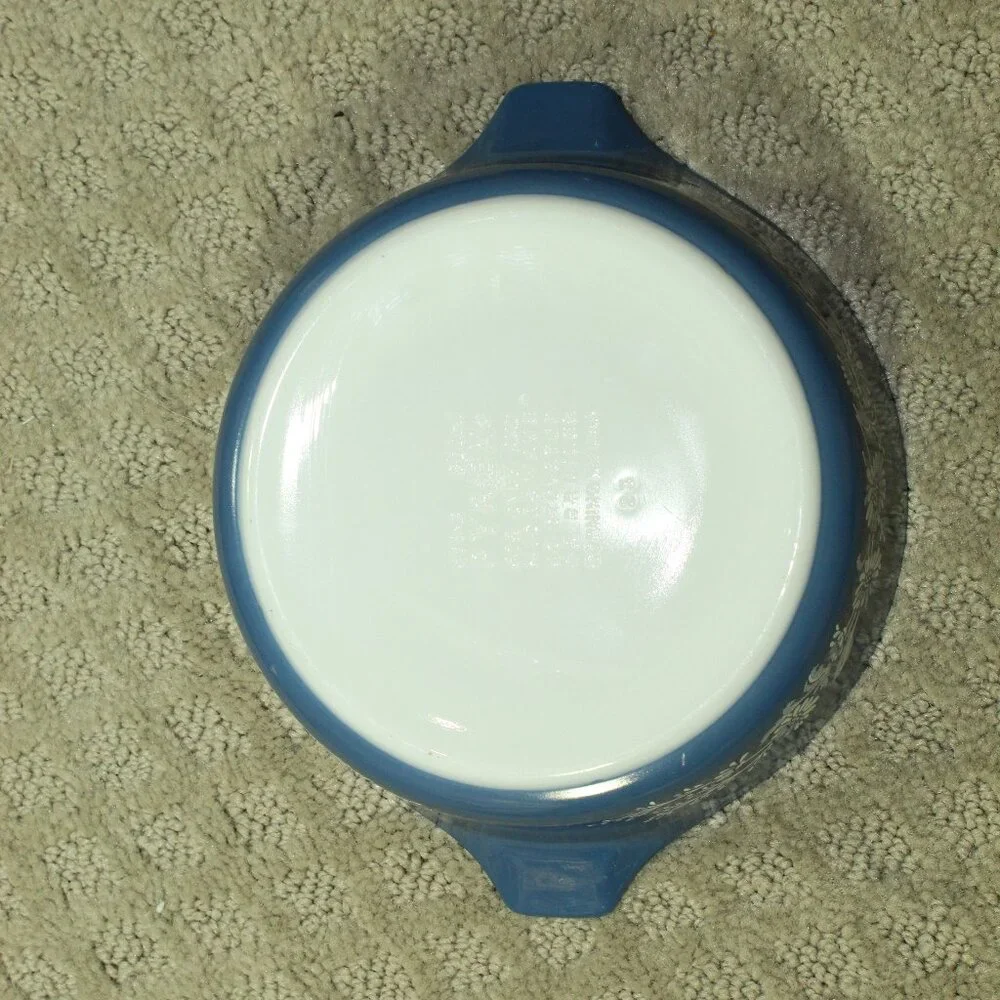 Pyrex Vintage Colonial Mist 471-B / 473-B Casserole Bowl Set of 2 No Lids